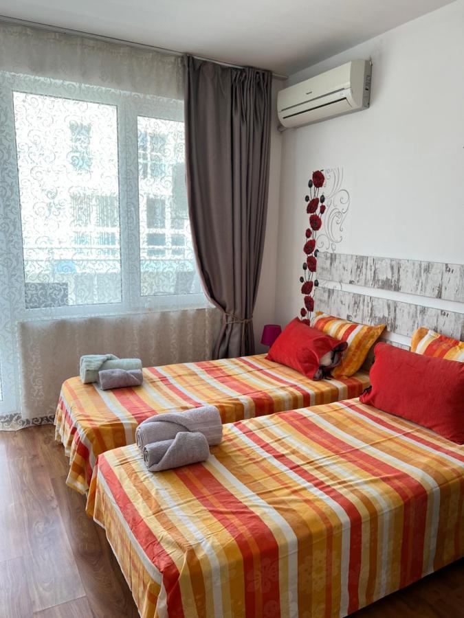 Orange Apartments Pomorie Luaran gambar