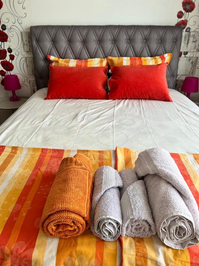 Orange Apartments Pomorie Luaran gambar